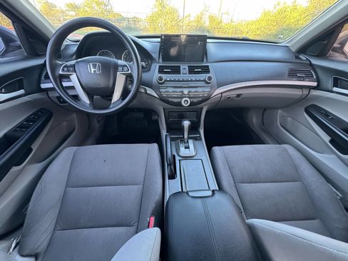 Used 2011 Honda Accord LX-P image 11
