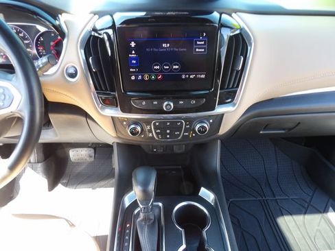Used 2023 Chevrolet Traverse Premier w/ LPO, Floor Liner Package AWD/4WD image 17