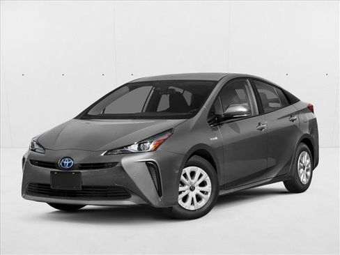 Used 2020 Toyota Prius LE image 1