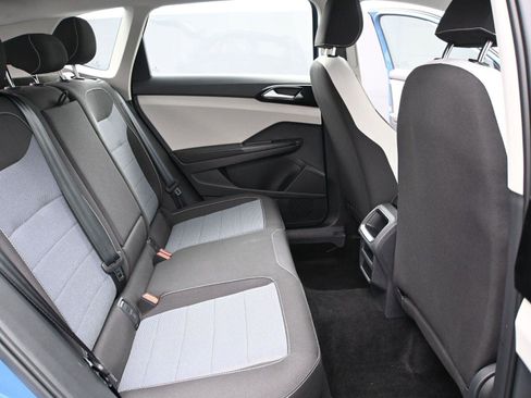 Certified 2025 Volkswagen Taos S w/ Taos Adventure Package image 17