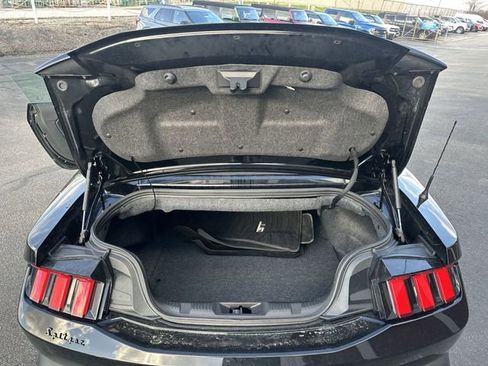 Used 2025 Ford Mustang GT Premium RWD image 21