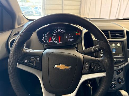 Used 2019 Chevrolet Sonic LT FWD image 24