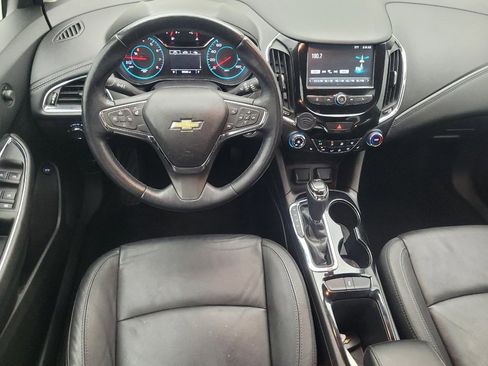 Used 2017 Chevrolet Cruze Premier FWD image 22