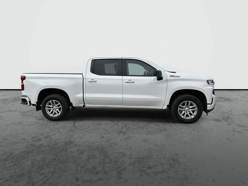 Used 2021 Chevrolet Silverado 1500 RST image 9
