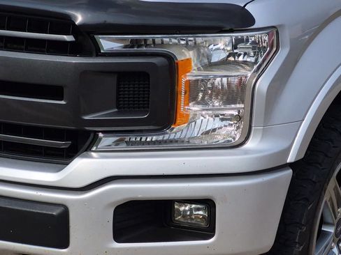 Used 2019 Ford F150 XLT w/ Equipment Group 302A Luxury AWD/4WD image 11