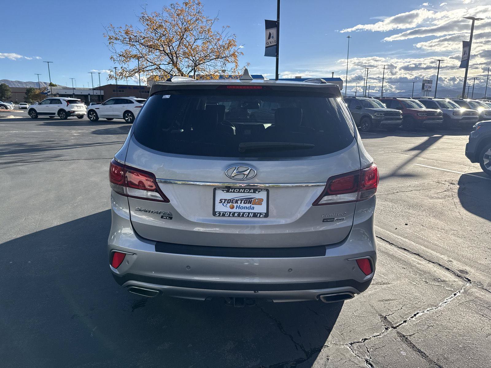 Used 2019 Hyundai Santa Fe XL AWD/4WD image 5