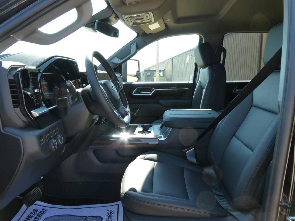 New 2026 Chevrolet Silverado 2500 LT w/ Trail Boss Package AWD/4WD image 17