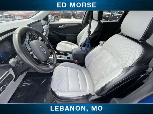Certified 2023 Ford Escape SE FWD image 19