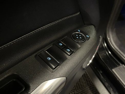 Used 2019 Ford Mustang Premium image 29