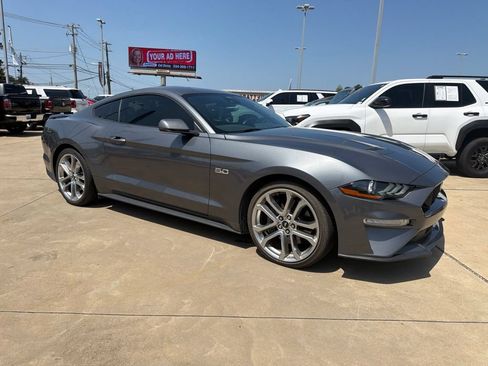 Used 2021 Ford Mustang GT Premium w/ Equipment Group 401A RWD image 1