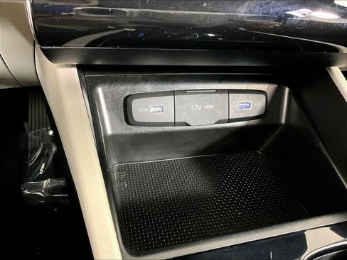 Used 2024 Hyundai Tucson SE FWD image 16