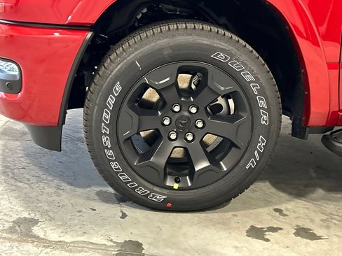 New 2026 RAM 1500 Big Horn AWD/4WD image 11