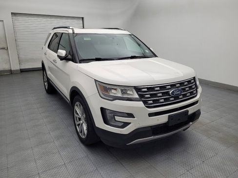 Used 2017 Ford Explorer Limited AWD/4WD image 13