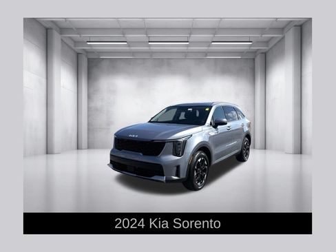 Used 2024 Kia Sorento S AWD/4WD image 1