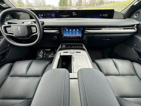 New 2026 Lincoln Navigator Reserve w/ Jet Appearance Package AWD/4WD image 20