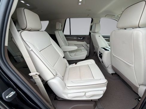 Used 2022 GMC Yukon Denali AWD/4WD image 17