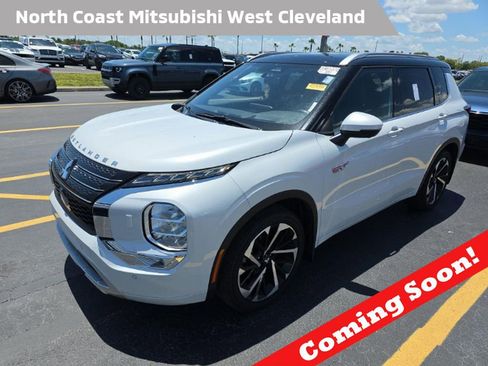 Used 2024 Mitsubishi Outlander SEL Black Edition AWD/4WD image 1