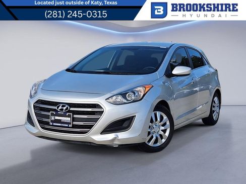 Used 2016 Hyundai Elantra GT FWD image 1