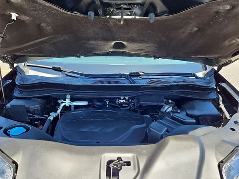 Used 2021 Honda Pilot Touring image 36