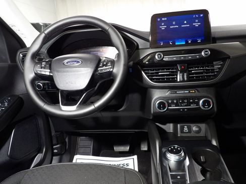 Used 2024 Ford Escape Active FWD image 17