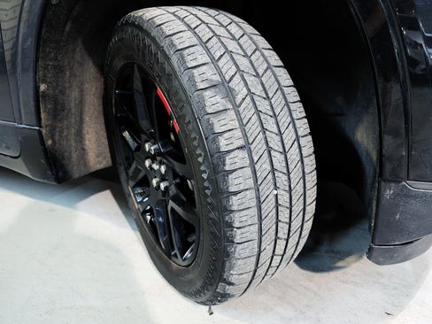 Used 2019 Chevrolet Traverse Premier w/ Redline Edition image 63