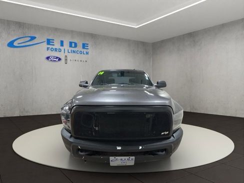 Used 2014 RAM 2500 Tradesman w/ Chrome Appearance Group image 4