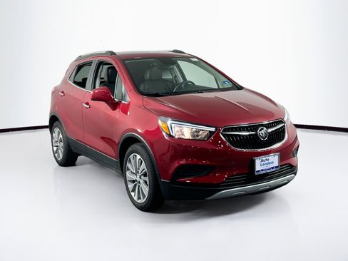 Used 2020 Buick Encore Preferred image 3