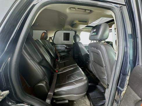 Used 2012 Chevrolet Tahoe LT w/ Texas Edition image 30