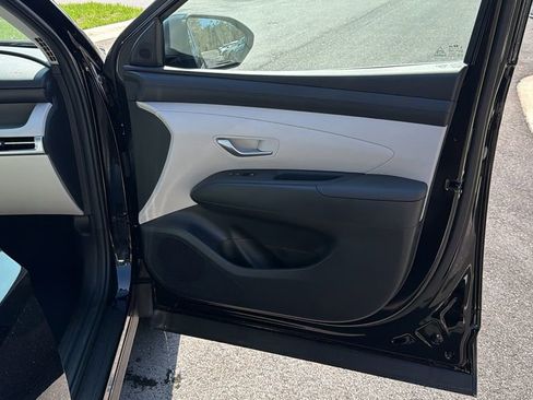 New 2026 Hyundai Tucson SEL image 15