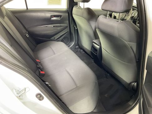 Used 2021 Toyota Corolla LE image 22
