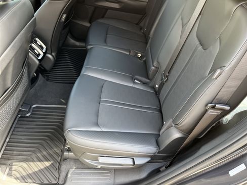 New 2026 Kia Sorento S image 5
