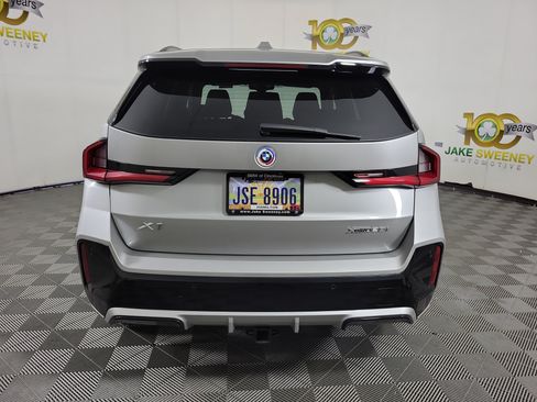 Used 2023 BMW X1 xDrive28i w/ Premium Package AWD/4WD image 3
