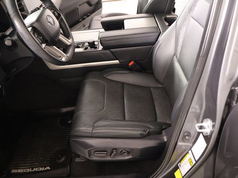 Used 2023 Toyota Sequoia Limited AWD/4WD image 11