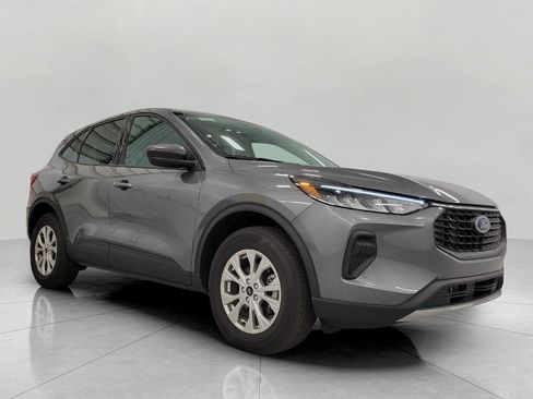Used 2025 Ford Escape Active AWD/4WD image 1