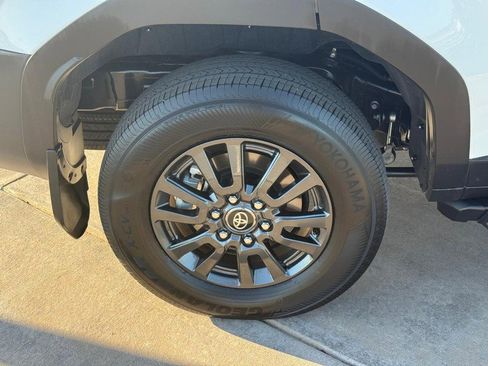 Certified 2025 Toyota Land Cruiser image 6