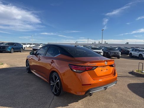 Certified 2021 Nissan Sentra SR image 8