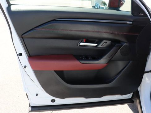 Used 2025 MAZDA CX-50 2.5 Hybrid w/ Premium Plus Pkg image 9