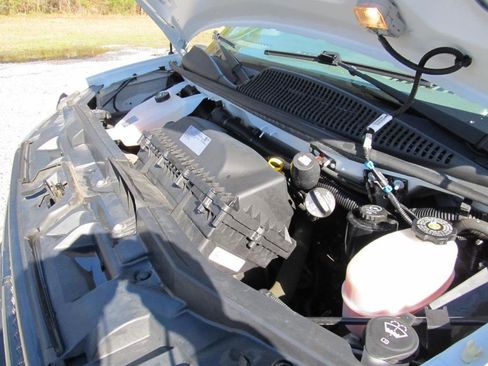 Used 2021 Chevrolet Express 2500 w/ Driver Convenience Package image 42