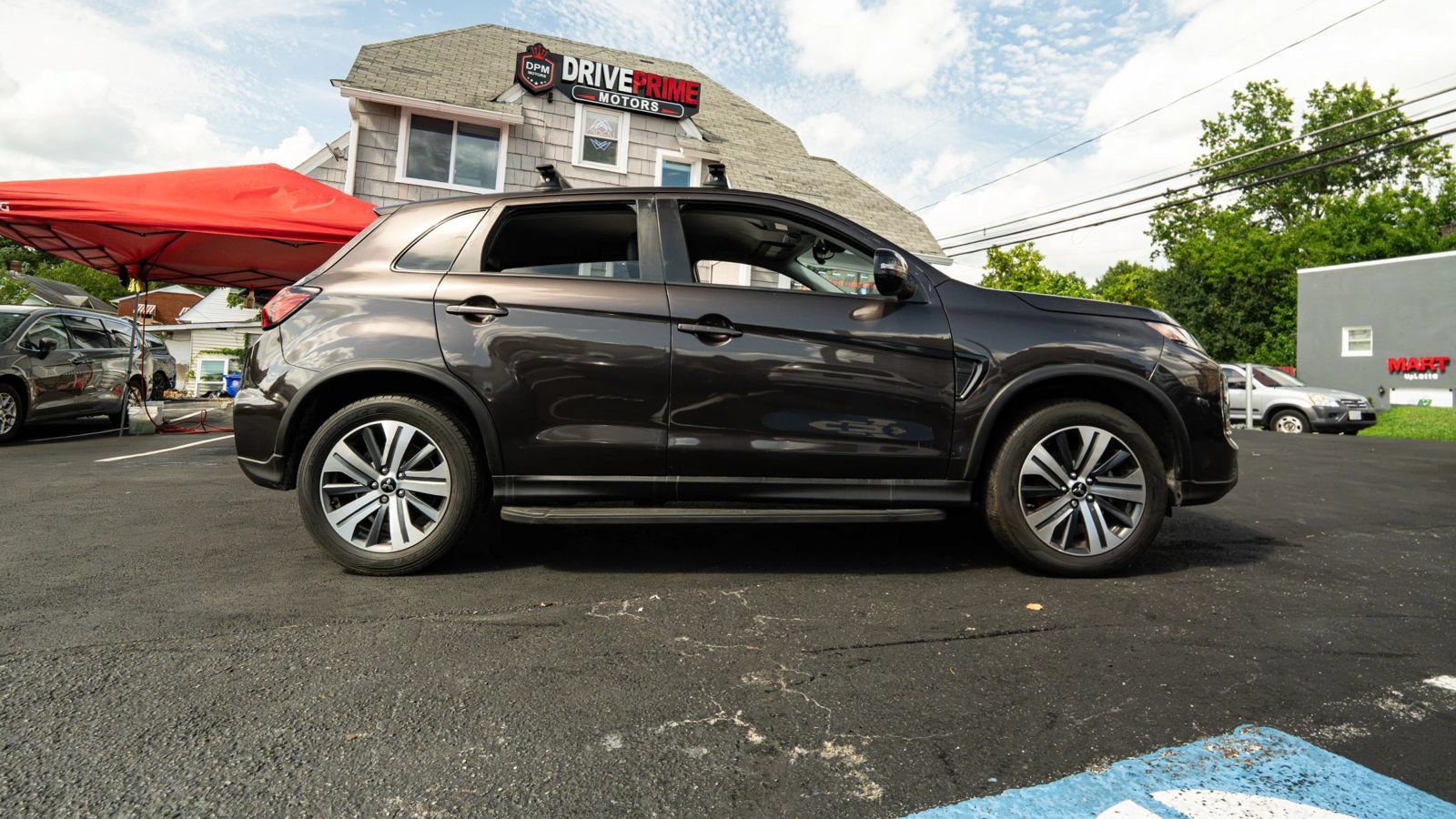 Used 2023 Mitsubishi Outlander Sport SE AWD/4WD image 2