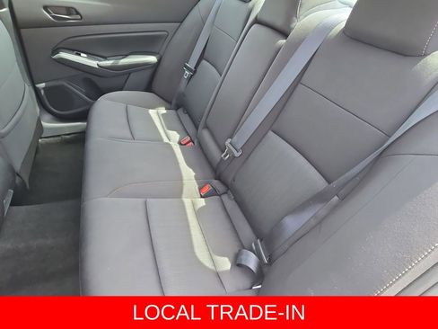Used 2023 Nissan Altima 2.5 SV image 14
