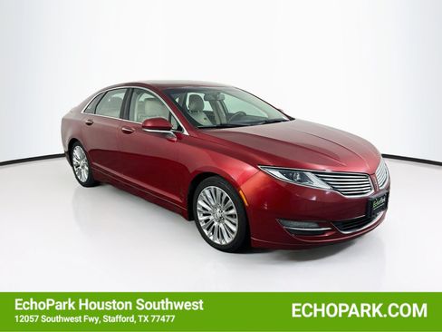 Used 2016 Lincoln MKZ FWD image 1