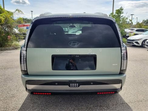 New 2026 Hyundai Ioniq 9 Calligraphy image 9