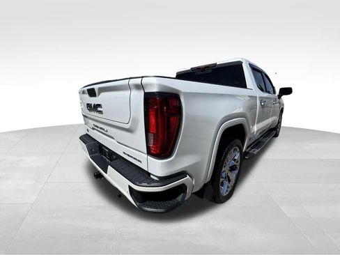 Used 2021 GMC Sierra 1500 Denali w/ Denali Ultimate Package AWD/4WD image 7