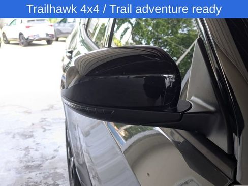 Used 2023 Jeep Compass Trailhawk AWD/4WD image 12
