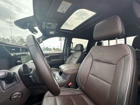 Used 2023 GMC Sierra 1500 Denali w/ Denali Reserve Package image 28