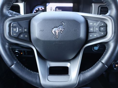 Used 2023 Ford Bronco Outer Banks image 38