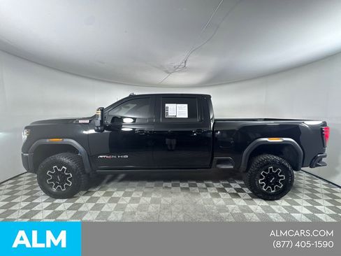 Used 2025 GMC Sierra 2500 AT4X image 11