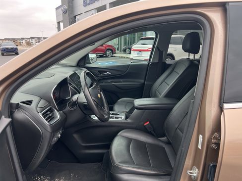 Used 2019 Chevrolet Equinox Premier image 10