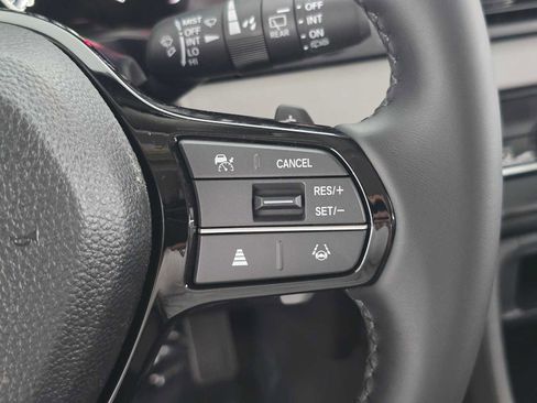 New 2025 Honda Pilot Touring image 26