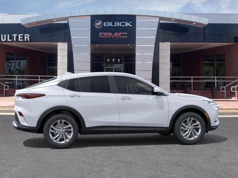 New 2026 Buick Envista Preferred w/ Convenience I Package FWD image 5